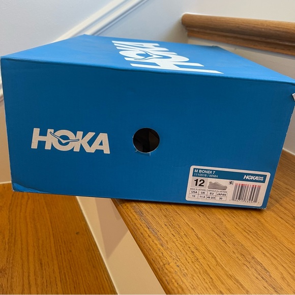 NWT Hoka Bondi 7 All White Hoka One One - Picture 10 of 15
